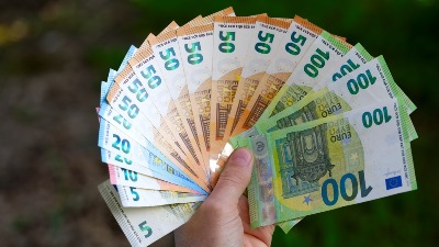 Novčani horoskop za jul! Rakovima dodatna zarada, a evo ko se oslobađa DUGOVA u drugom delu meseca