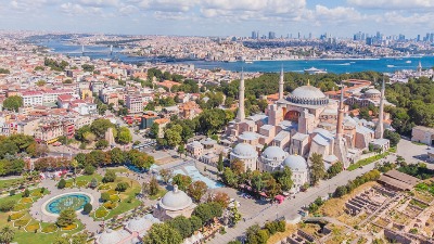 Otišli u Tursku, pa u iznajmljenom apartmanu naišli na neobična upozorenja: Poruka na krevetu ih ŠOKIRALA (FOTO)