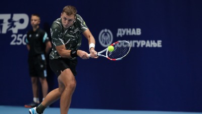 Ništa od prve ATP titule za Međedovića: Šapovalov osvojio Beograd