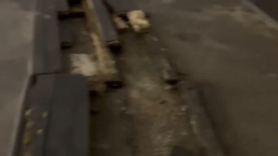 "Pozdrav iz zemlje vaterpola, hvala predsedniku": Bazen na Banjici se raspada dok deca treniraju (VIDEO)