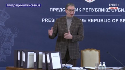 Vučićev govor tela tokom obraćanja: "Imali smo zbunjenog i uplašenog čoveka"