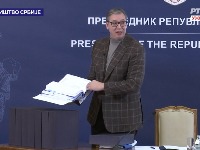 Predsedniče, otkud fascikle kod tebe?