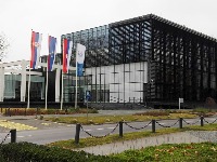 Dekani fakulteta Univerziteta u NS digli glas zbog upada policije u Rektorat