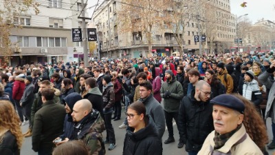 "Mašinci protiv mašinerije": Studenti blokirali Bulevar kralja Aleksandra (FOTO, VIDEO)