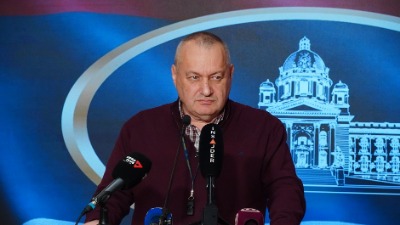 Milivojević (DS): Vučić postavio građanima ultimatum – ili on ili Srbija