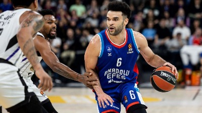 Košarkaši Efesa pregazili Baskoniju: Sledeća meta Makabi!