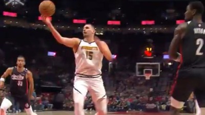 Denver izgubio: Jokić ubacio 34 i postao meta kritičara (VIDEO)