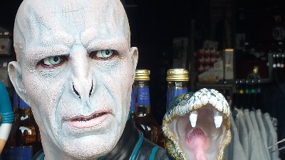  Lord Voldemort ima srpsko državljanstvo! Slavni glumac proslavio 62. rođendan (FOTO) 