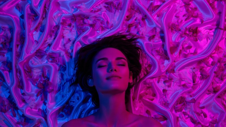 Strašno! Novi TREND na TikToku - Devojke priznaju da su "vikend ljubavnice" (VIDEO) 