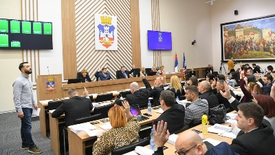 DS: Na dnevnom redu Skupštine Beograda predlozi odluka koje nanose štetu građanima