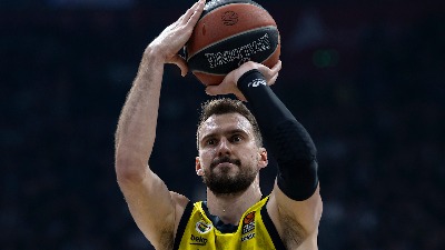 Gudurić odveo Fenerbahče na krov Evrope!
