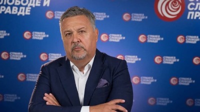 "Vučiću, reformisao si Srbiju, ali iz demokratije u autokratiju"