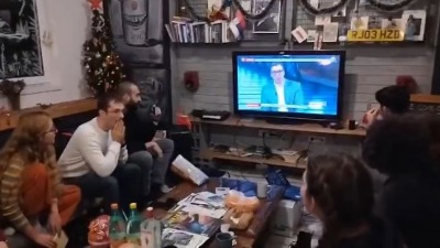 Vučić optužio mlade iz Hrvatske da rade za obaveštajne službe - jedan snimak ga DEMANTUJE (VIDEO)