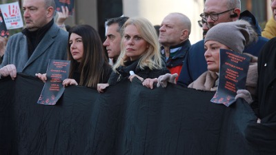 "Šapić bi da se cirkusom sa kružnim tokovima zaboravi podmićivanje!"