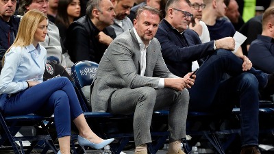 Mijailović spreman da podnese ostavku? "Dolazim na sledeći meč, Grobari su vređali i Vujoševića, Danilovića i Kićanovića"