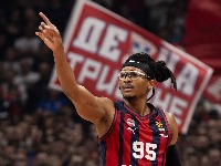 Čima Moneke: Sledeća stanica - Beograd?