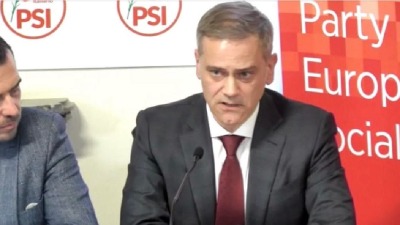 Stefanović na kongresu PES-a: Vučić i SNS vode Srbiju sve dublje u siromaštvo, korupciju i izolaciju