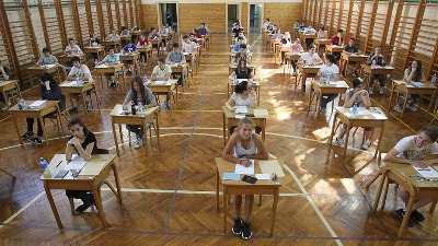 Objavljeni datumi polaganja male mature i upisa u srednje škole
