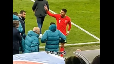 Ronaldo besan: Psovke, pa PRETNJE sudiji (VIDEO)