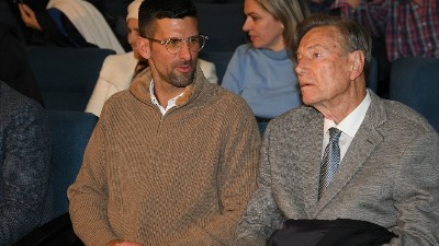 Potresan govor Novaka Đokovića na sahrani svog teniskog oca u Hrvatskoj, tu su bile i velike legende (VIDEO)