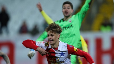 Partizan ponovo kupuje u Štutgartu: Stiže Lazar Jovanović?