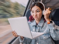 Ako dobijete poziv sa nepoznatog broja i čujete OVE reči - ODMAH prekidajte vezu!