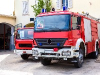 Dramatično: Požar u zgradi firme koja skladišti OPASNE MATERIJE