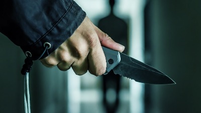 Dvojica mladića izbodena nožem u Borči