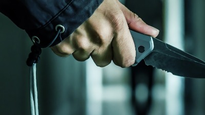 Drama u Šapcu! Đak izvadio NOŽ pred drugim učenicima, roditelji besni: "Nećemo slati decu u školu"