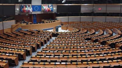 Poslanici EP o Srbiji: Brisel ne sme Vučiću nuditi šargarepe, da bi on isporučivao batine svojim građanima