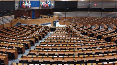 Debata o Srbiji u EP: "Šesnaest života je izgubljeno jer je neko proneverio novac"