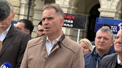 Vrsajkov (SSP): Nelegetimni gradonačelnik MIćin dodatno vređa Novosađane