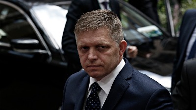 Napadač na slovačkog premijera ostaje u pritvoru