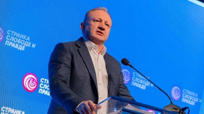 Đilas: Vučić i SNS režim dužni su da vrate građanima na hiljade evra jer pet godina odbijaju predlog da se smanje marže i kamate