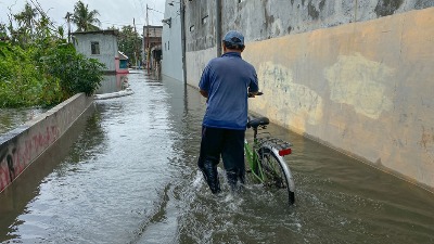Biblijske poplave u Kini, šestoro poginulih (VIDEO)
