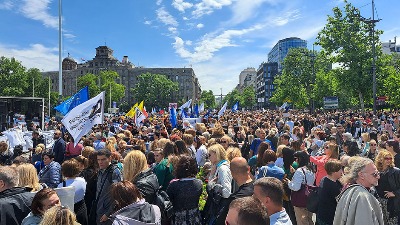 "SSP podržava 'beli štrajk' prosvetara, bezbednost nema (o)cenu" "SSP podržava 'beli štrajk' prosvetara, bezbednost nema (o)cenu"