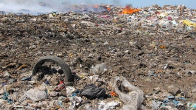 Uhapšene dve osobe sa blokade deponije u Užicu, jedan ima 75 godina
