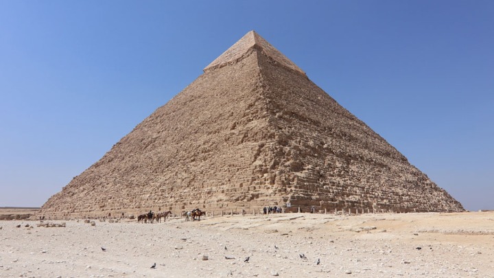 Pronađen TAJNI ULAZ u egipatsku piramidu posle 4.500 godina? Otkriće koje MENJA SVE