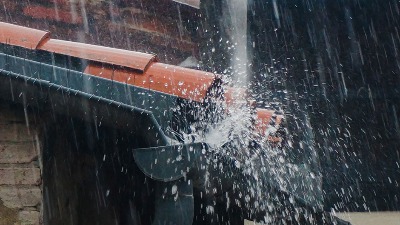 Hitno upozorenje RHMZ: Stižu pljuskovi, grad i vetar