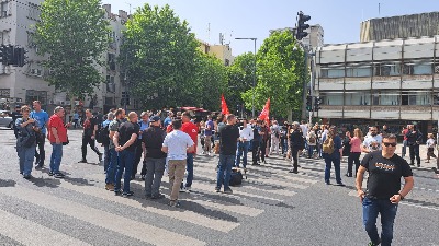 Protest radnika GSP u vreme najvećeg špica