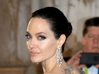 Vraća se Anđelina Džoli: Glumica nakon 5 GODINA ponovo u akcionom trileru 