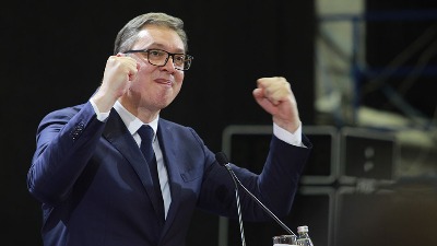 Anđelković: Vučić razmišlja da ode iz Srbije