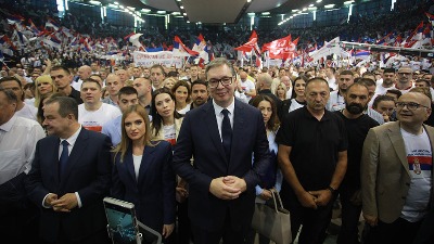 Vučić dovodi svoje "mlade" u Sava Centar: Stižu naprednjaci iz okoline Beograda, krenuli spiskovi po preduzećima