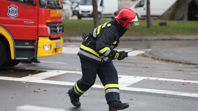 Požar u Boleču: Zapalila se kuća (FOTO)
