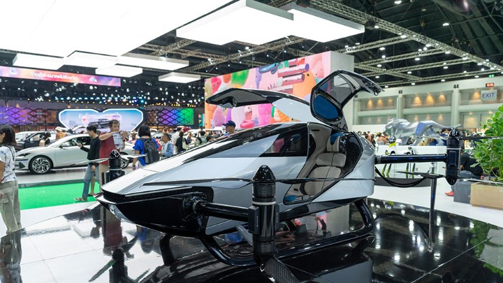 Da "leteći taksi" POLETI potreban i obučen PILOT - i još ponešto što SRBIJA NEMA