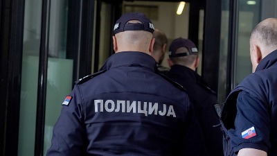 Uhapšen policajac iz Zemuna: Nađeno mu 70 kg tableta amfetamina!
