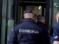 Tinejdžeri uz pretnju nožem oteli auto muškarcu iz okoline Vrbasa