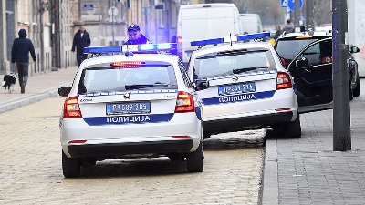 Bivši vođa navijača sedeo za volanom: Pucano na auto na NBG, policija traga za napadačem
