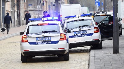 Pronađeno tri tone mesa bez deklaracije, uhapšen vlasnik improvizovane mesare
