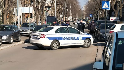 Rus se pijan i drogiran iživljavao nad ženom, još veći pakao počeo kada je došla policija!